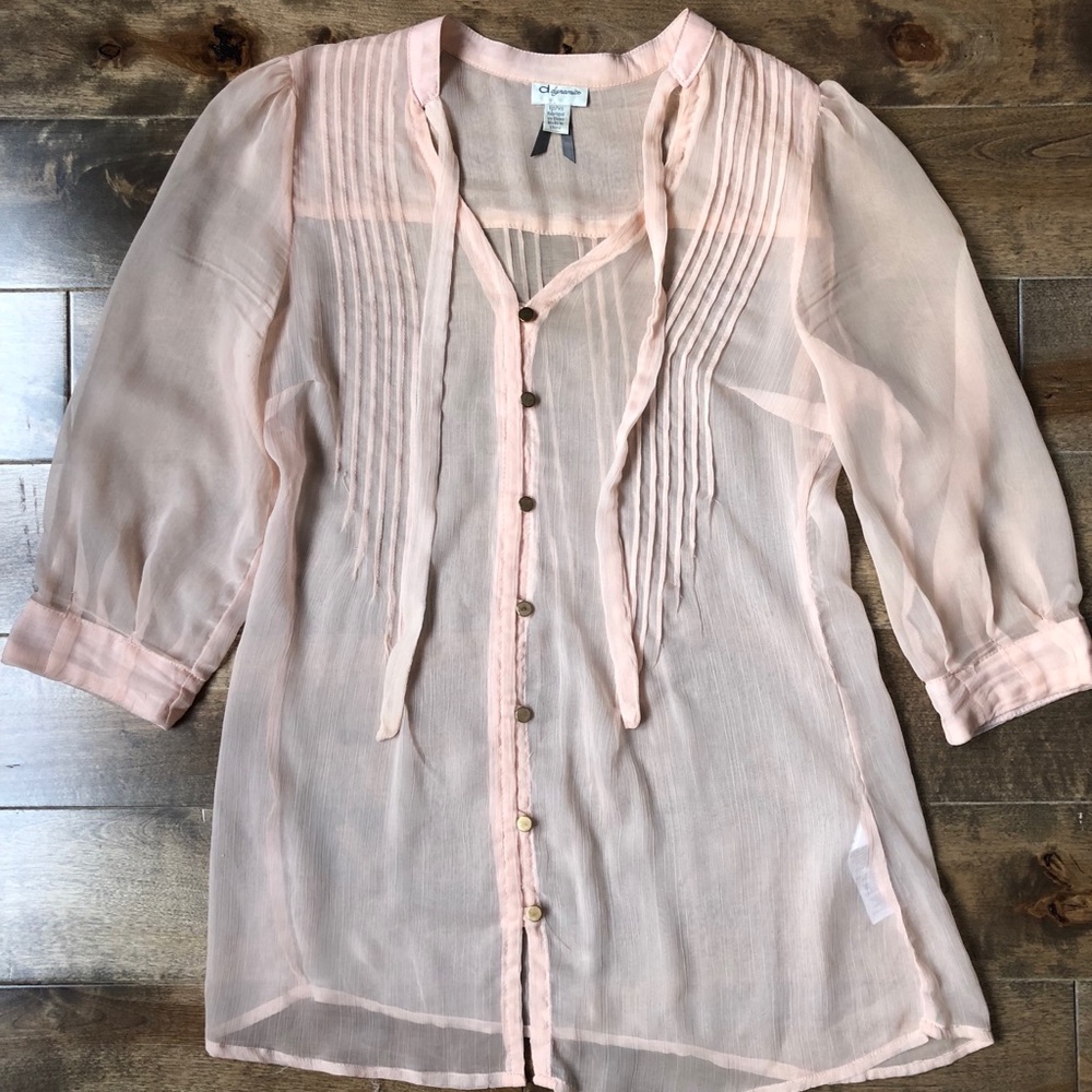 Dynamite blouse